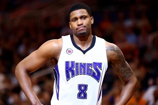 临三四次击 临三四次击